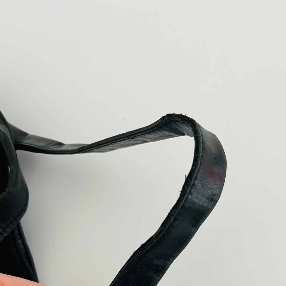 HOBO Black Crossbody Tote Zippers Nylon Classic - Picture 9 of 9